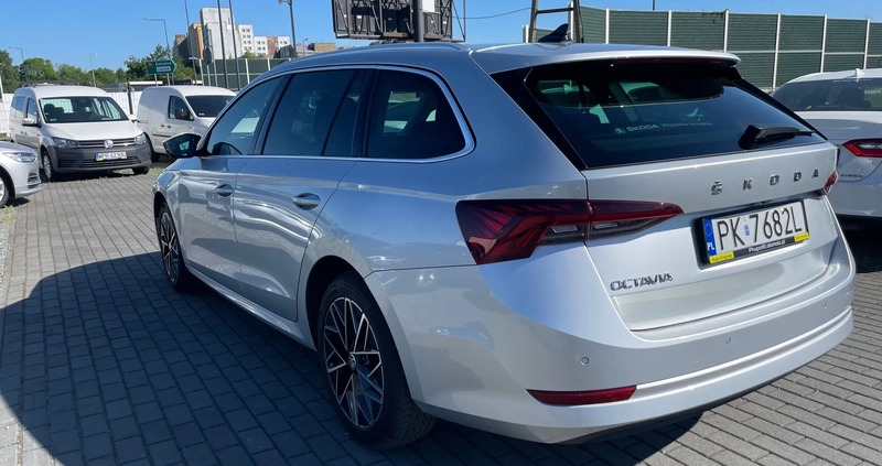 Skoda Octavia cena 78900 przebieg: 159000, rok produkcji 2021 z Janowiec Wielkopolski małe 232